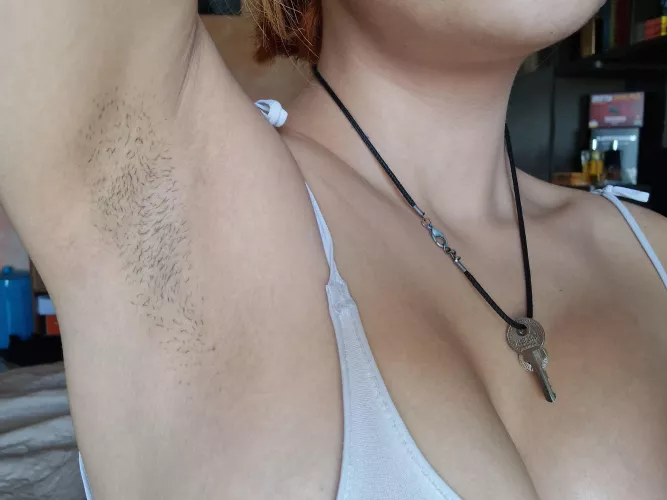 kiss my soft armpits