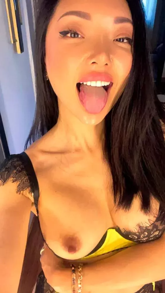 My nipples are screaming to be sucked