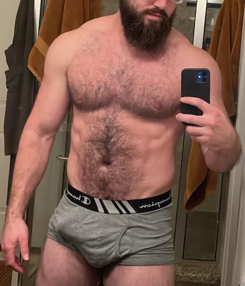 Starting Monday off with a bulge