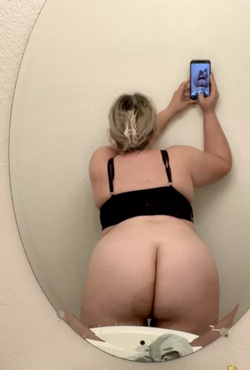 This mama needs a pounding