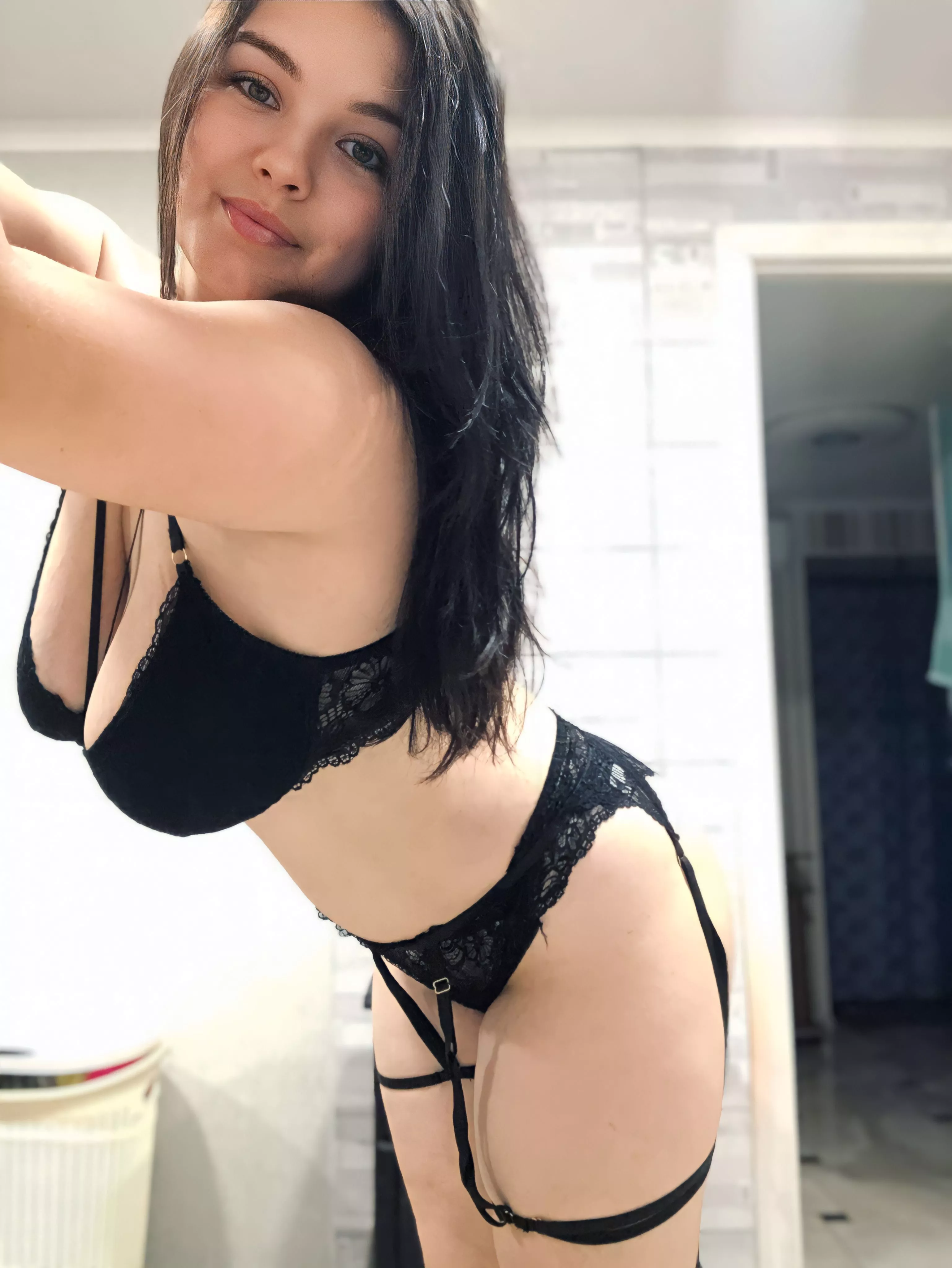 You need a good obedient chubby girl in your life