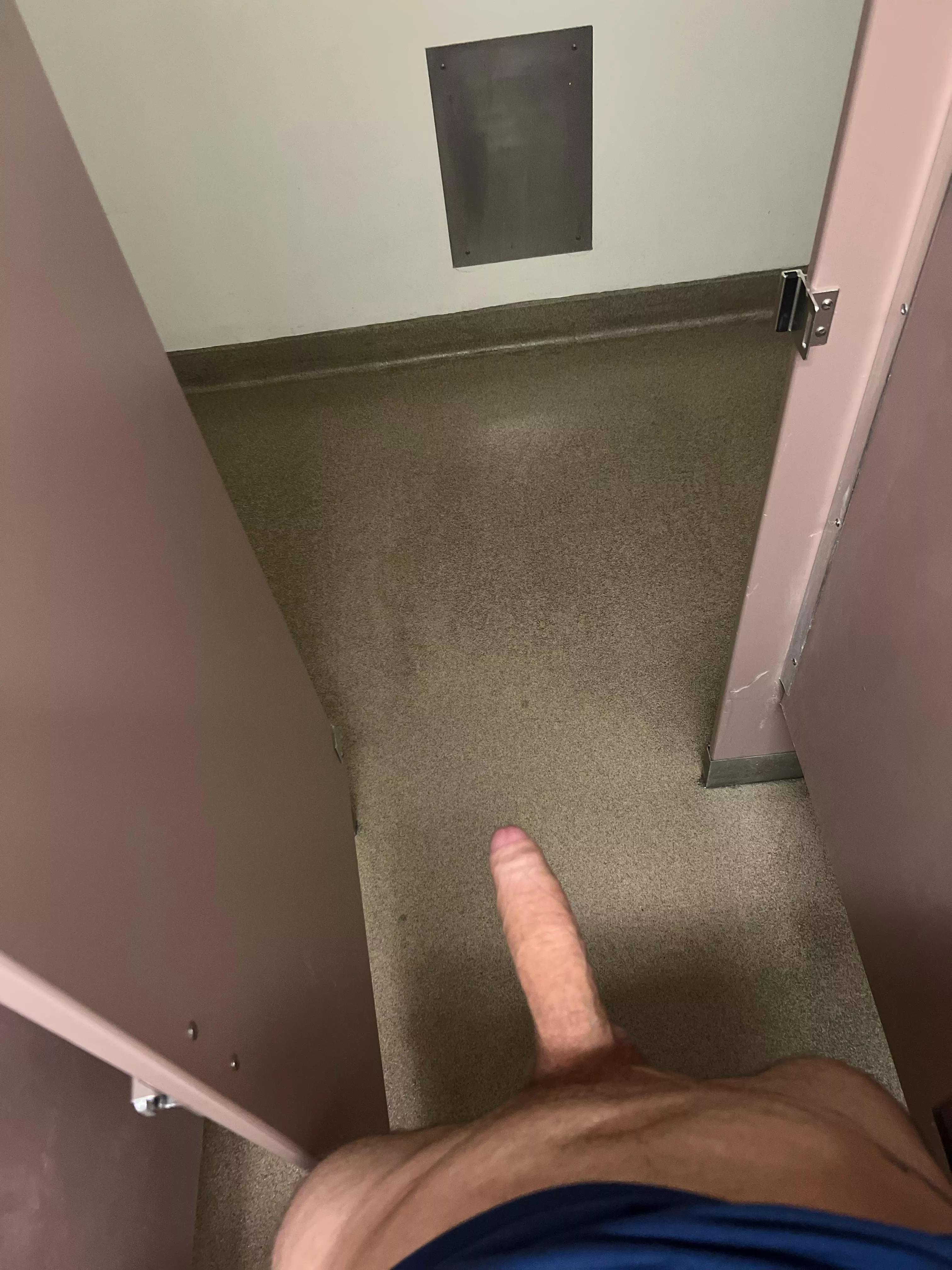 Come meet me in the bathroom? I’m in scrubs