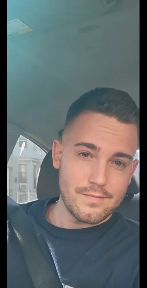 Facial hair? Yes or no??