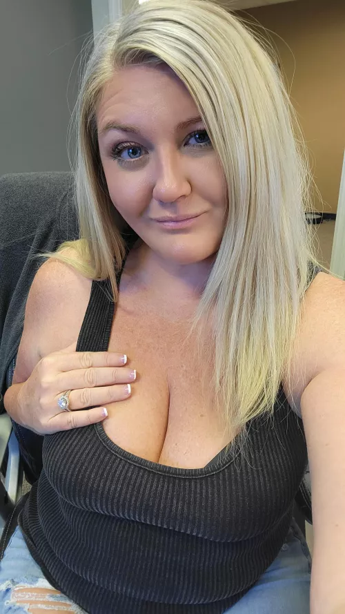 I don't mind sending you nudes