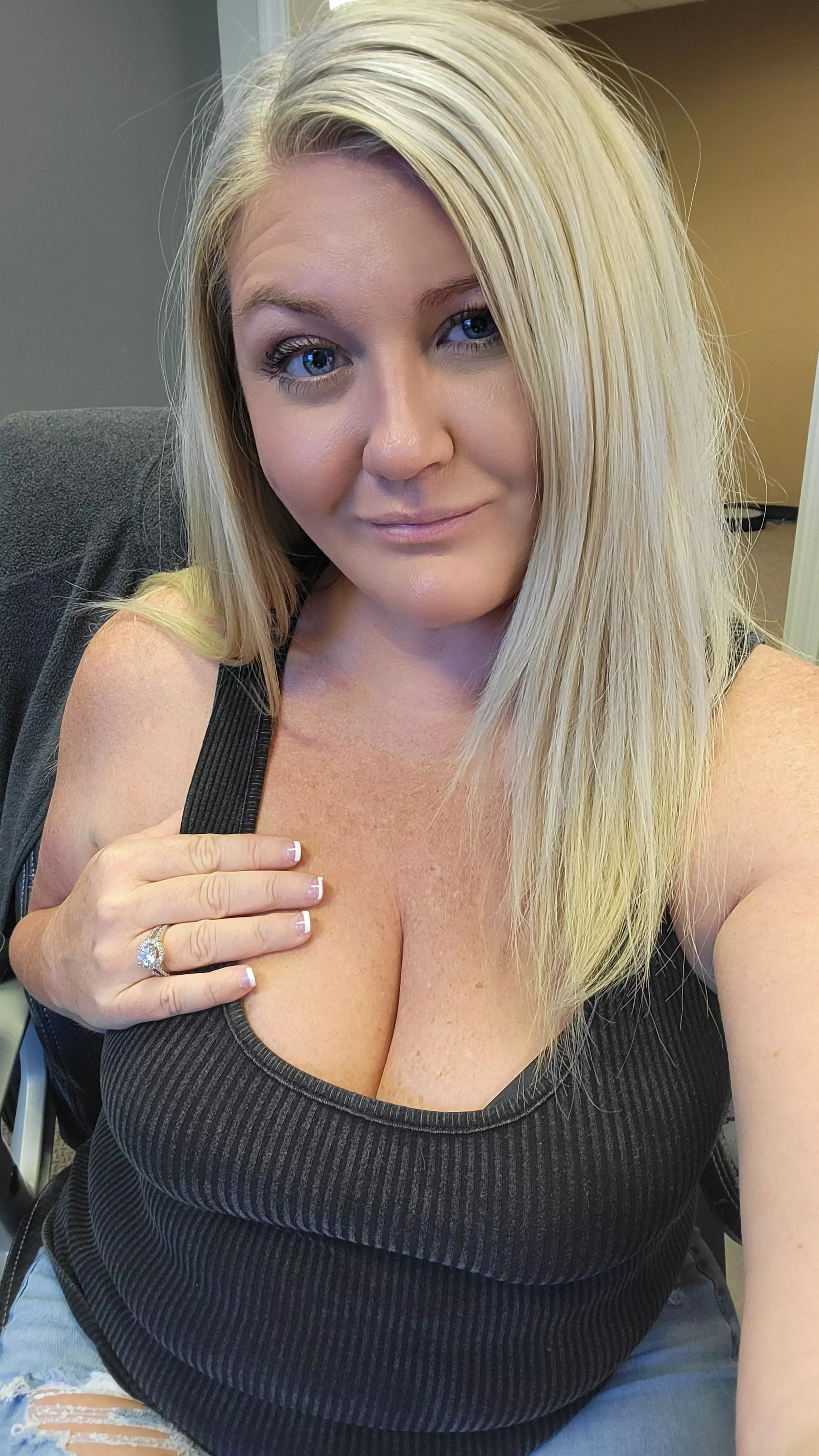 I don't mind sending you nudes