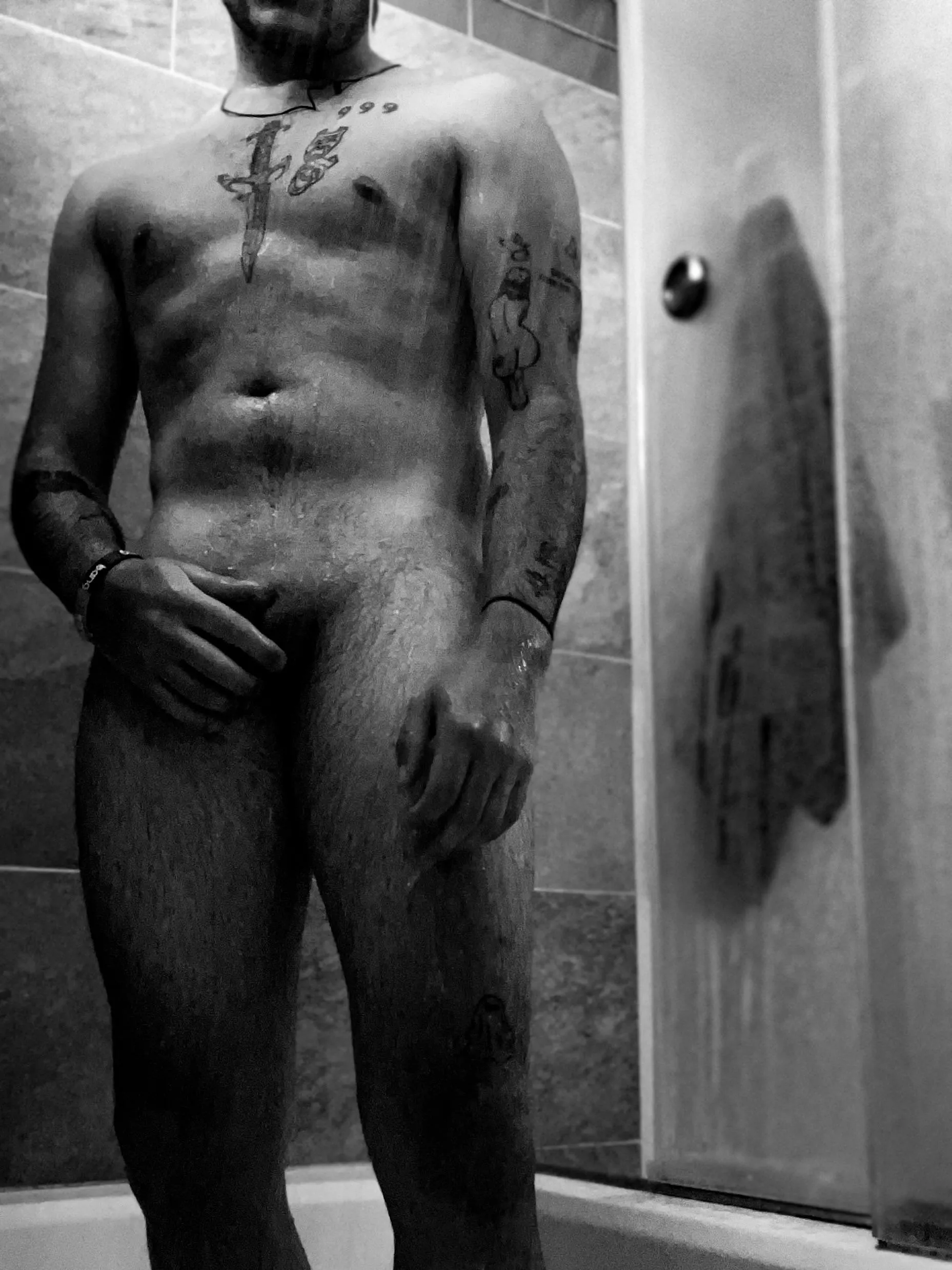 I’m so lonely in here by myself 🥺