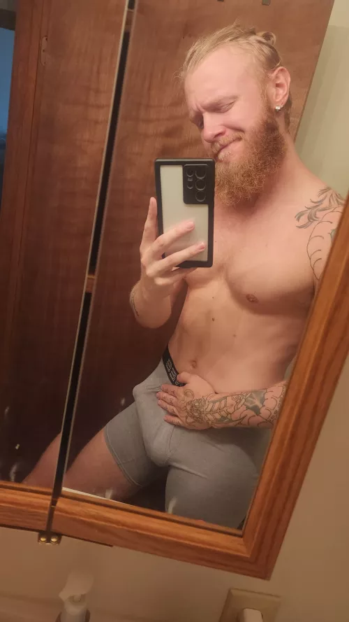 [M] Any takers for an after workout shower?
