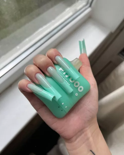 Matching the vape ☺️