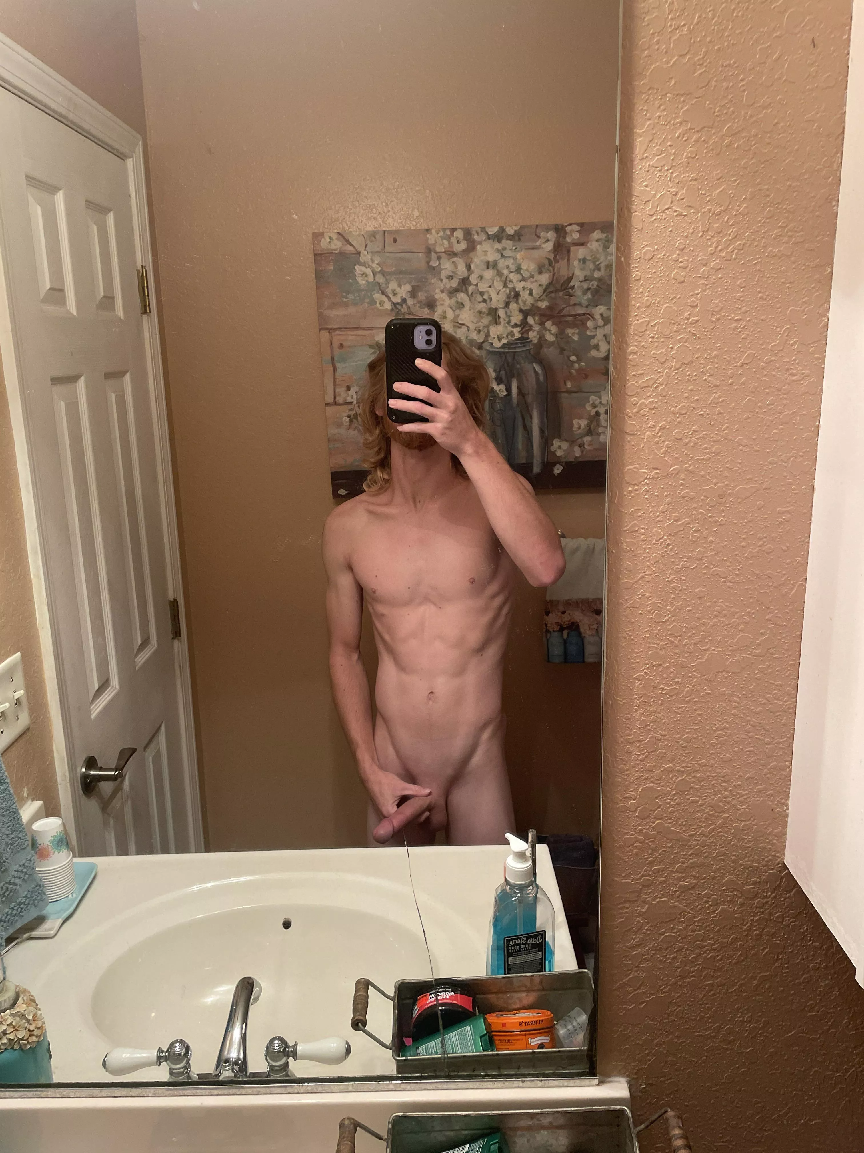 Wanna watch me cum?🥺