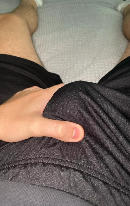 23 uk straight bwc lad for hung straight mates or guys with thick ass. DM for snap