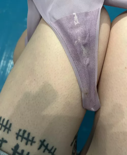 A long hot sweaty shift today 😈🖤