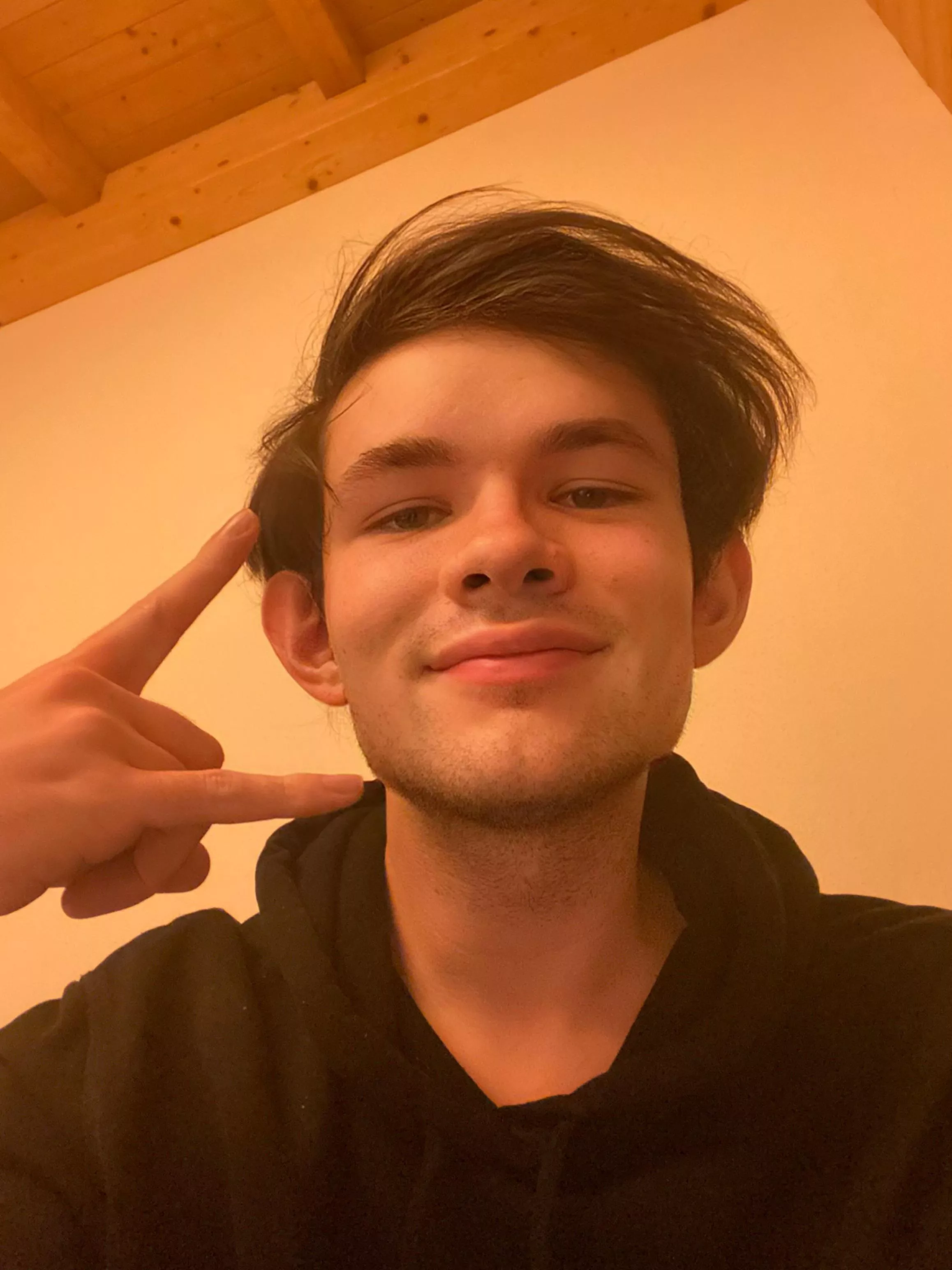 Big nose, big ears, big lips, big di-… uhm, anyway. 🤭