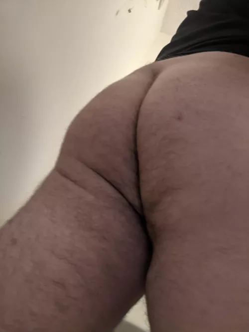 Desperate for a daddy to open my cheeks