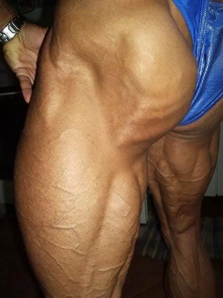 happy hu(m)p day masters bodybuilder who loves showing off the glutes