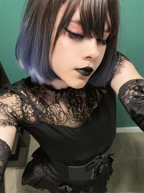 Just your average boy, looking cute, goth, and girly🖤🖤🖤