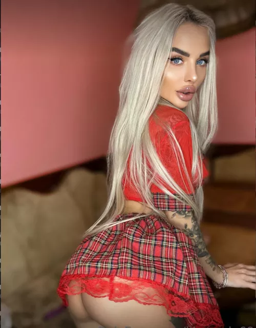 never wear panties under my skirt