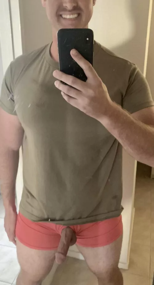 Skip chow…eat me instead!