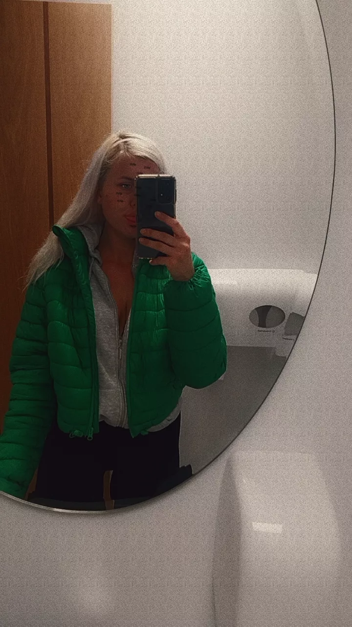 Snap me for a nice 🏞😉