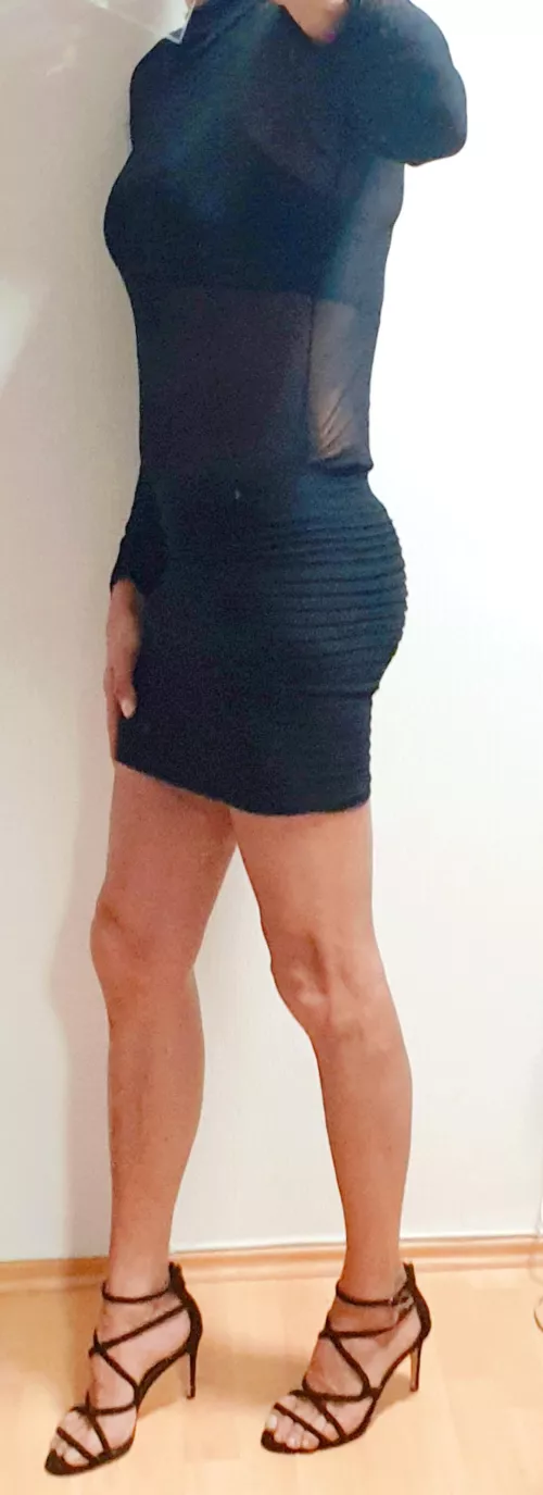 These heels are made for walking......🇩🇪💋