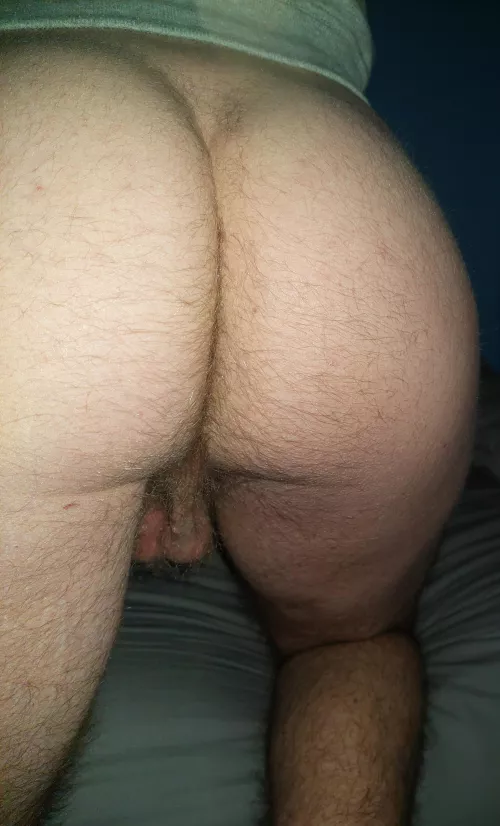 tight furry ass