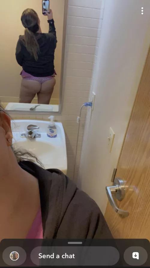 What do you think of my booty?