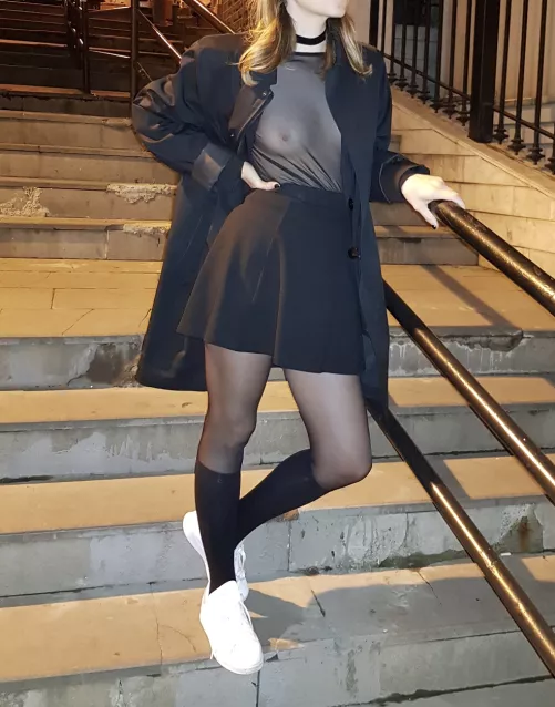 Wore a Sheer Top on My Date at the Bar