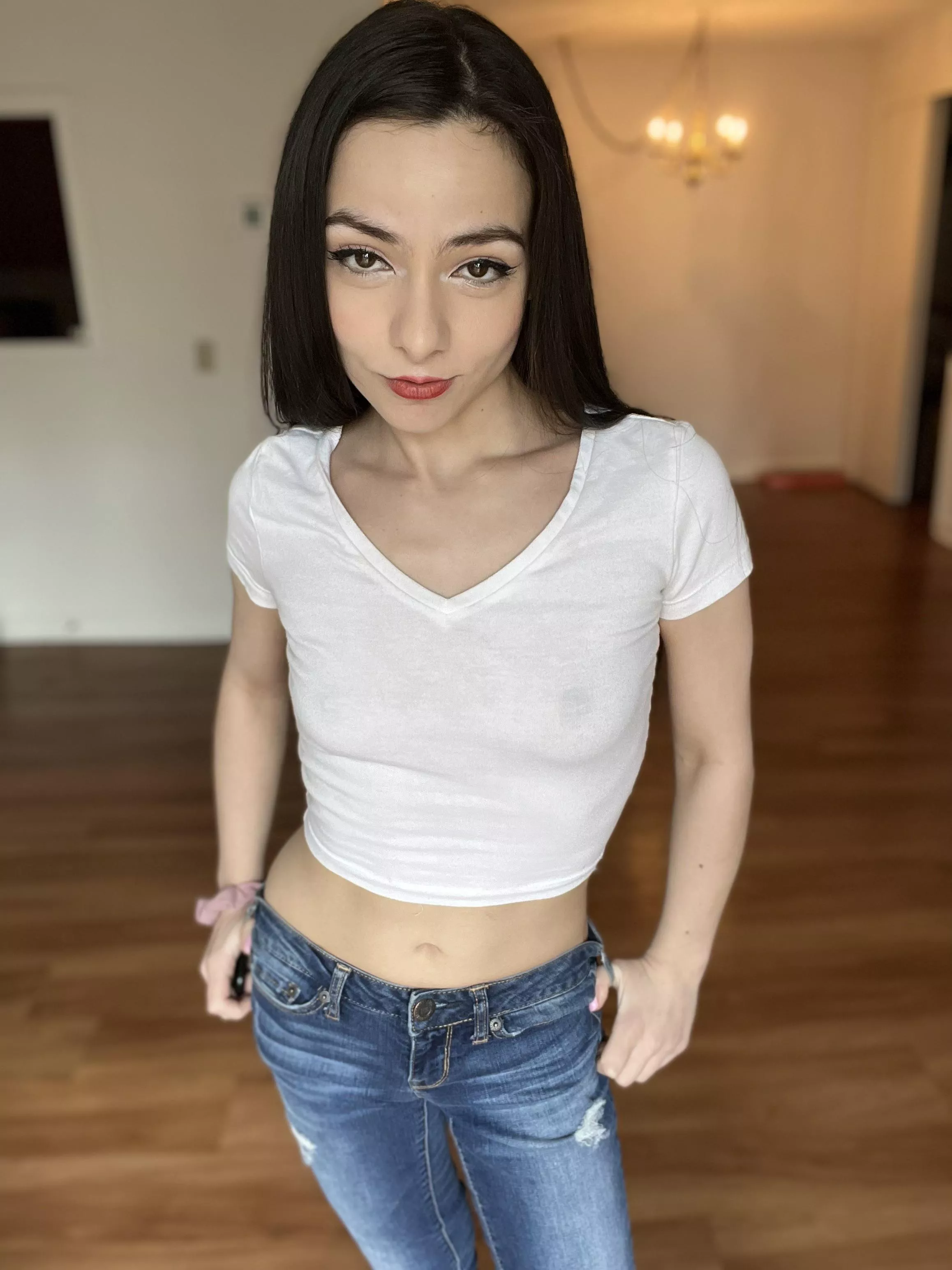 would u invite me to party