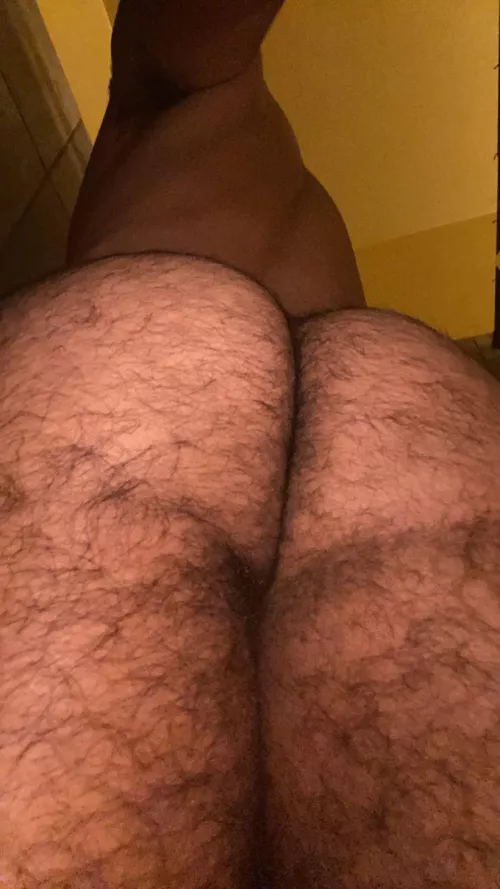 You see me in the shower. Wyd?