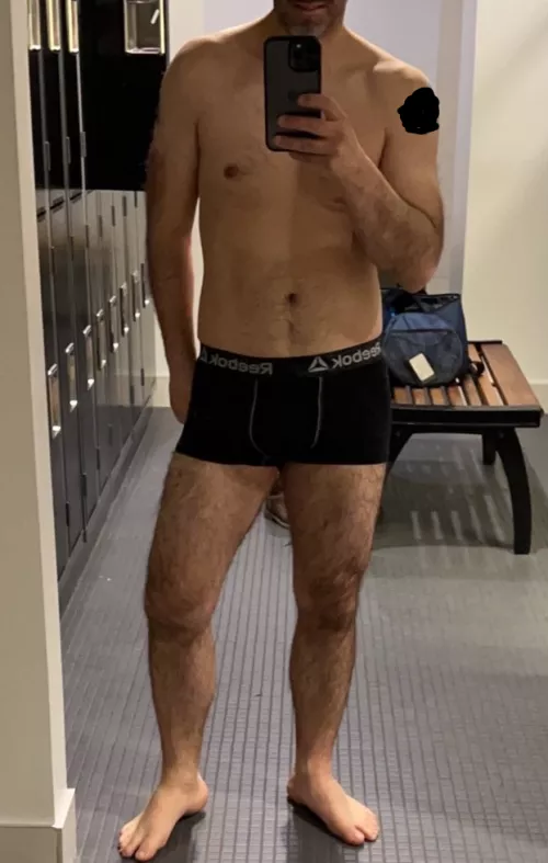 [40] Dad bod or Daddy ?