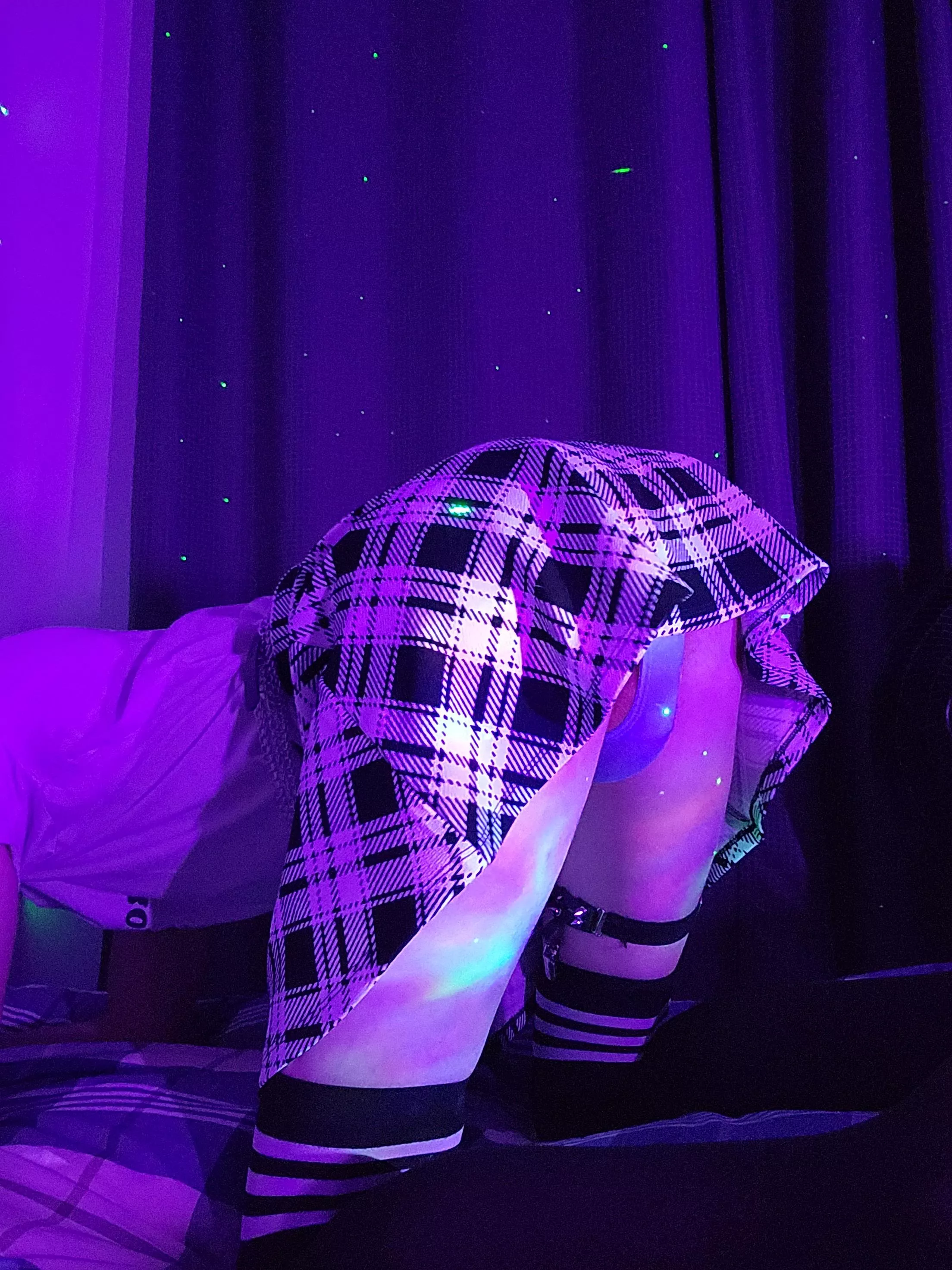 Be honest, do I look fuckable?