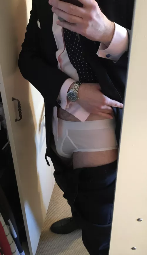 Because I’m not wearing a suit to work these days, I haven’t been able to post much new content. Hopefully this pic of me from a few months back will compensate (42)