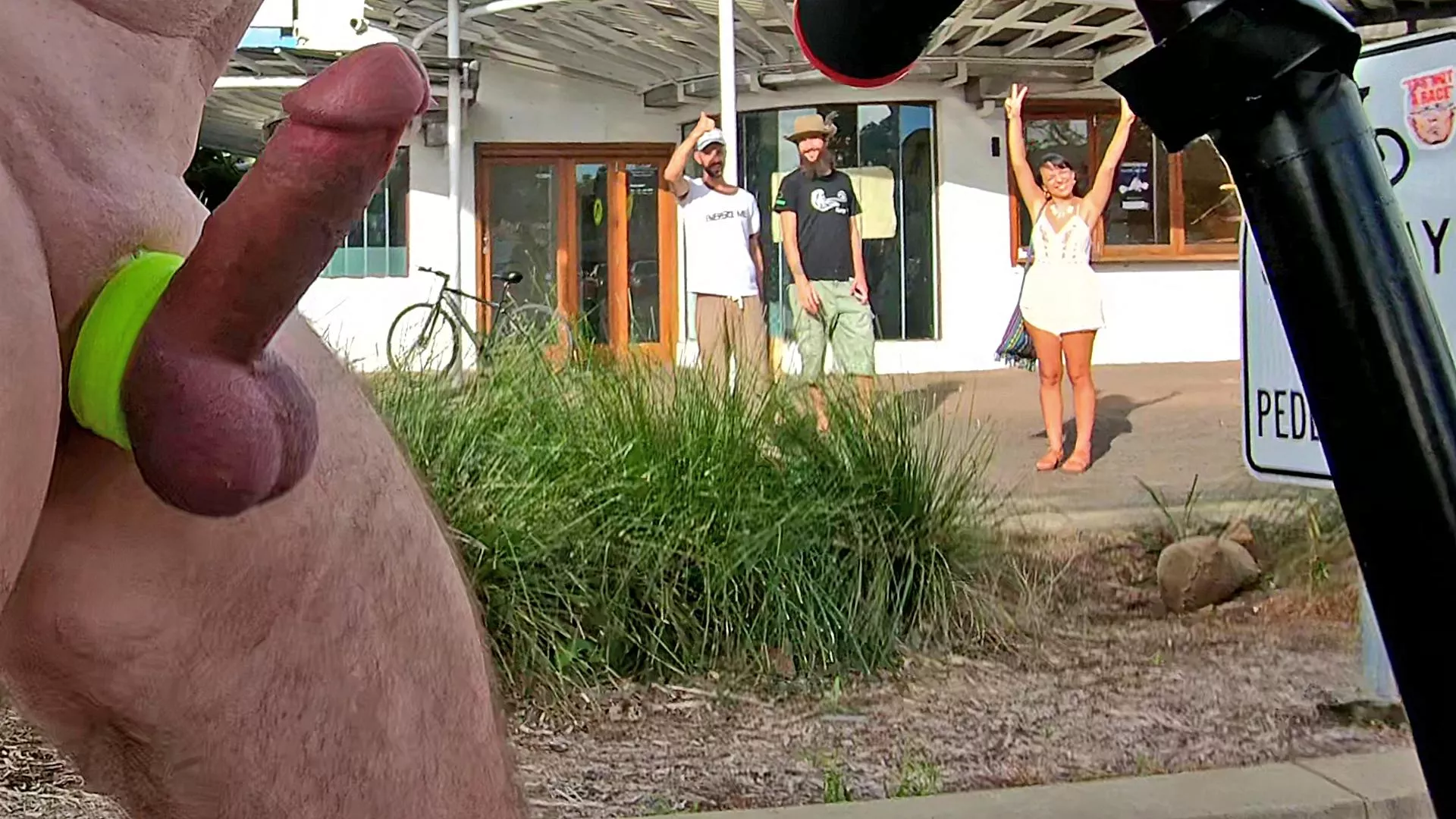 Boner roaming the street meets with enthusiastic response at WNBR Byron Bay