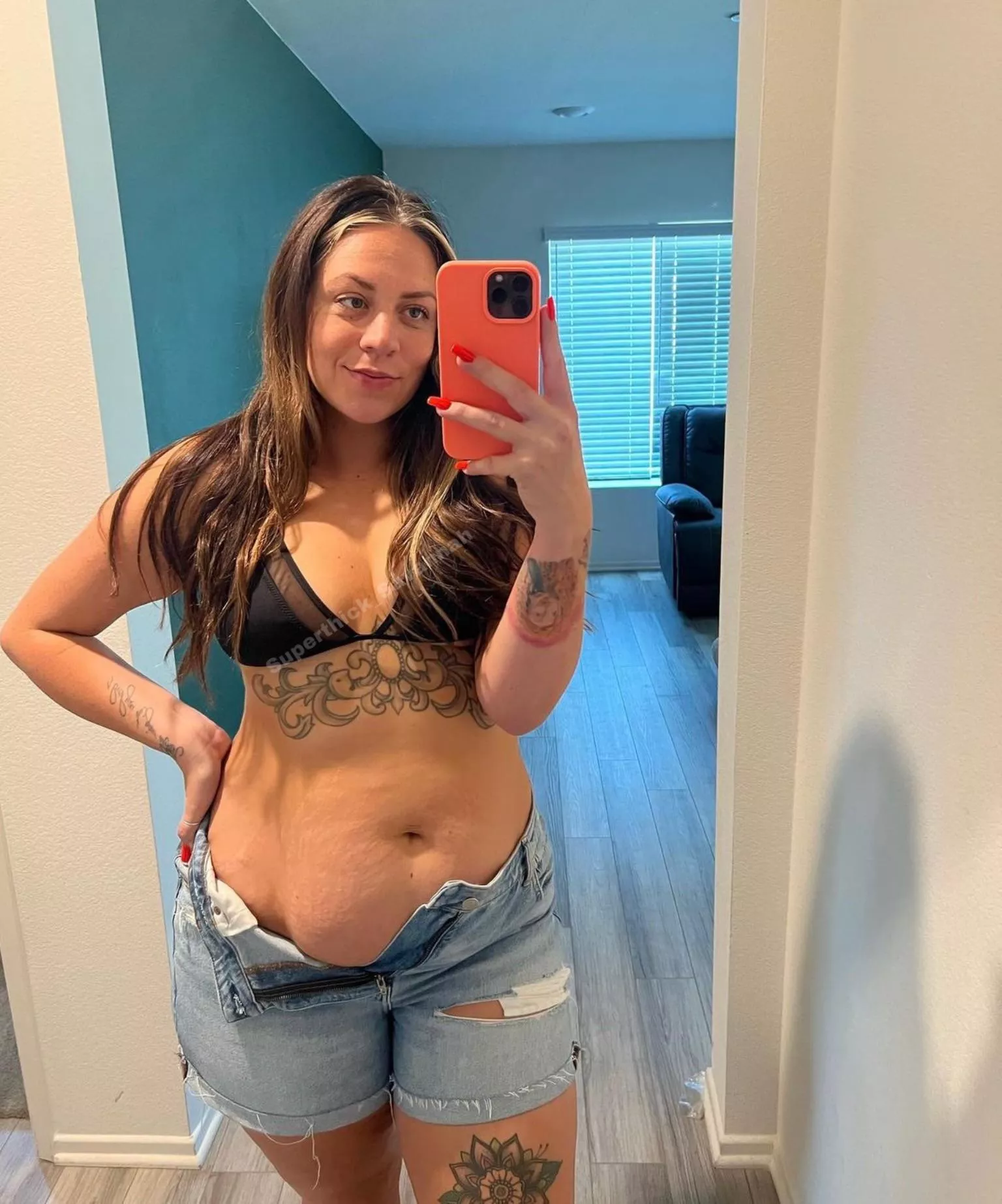 Check out my Premium Onlyfans to see my face and complete nudity all in one place while it’s 10% off Link below