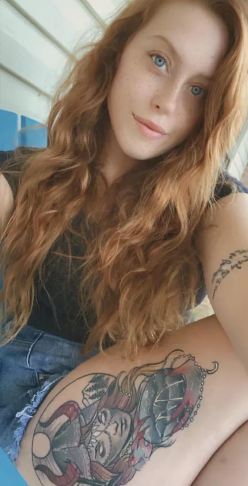 good morning from my front porch ☀️