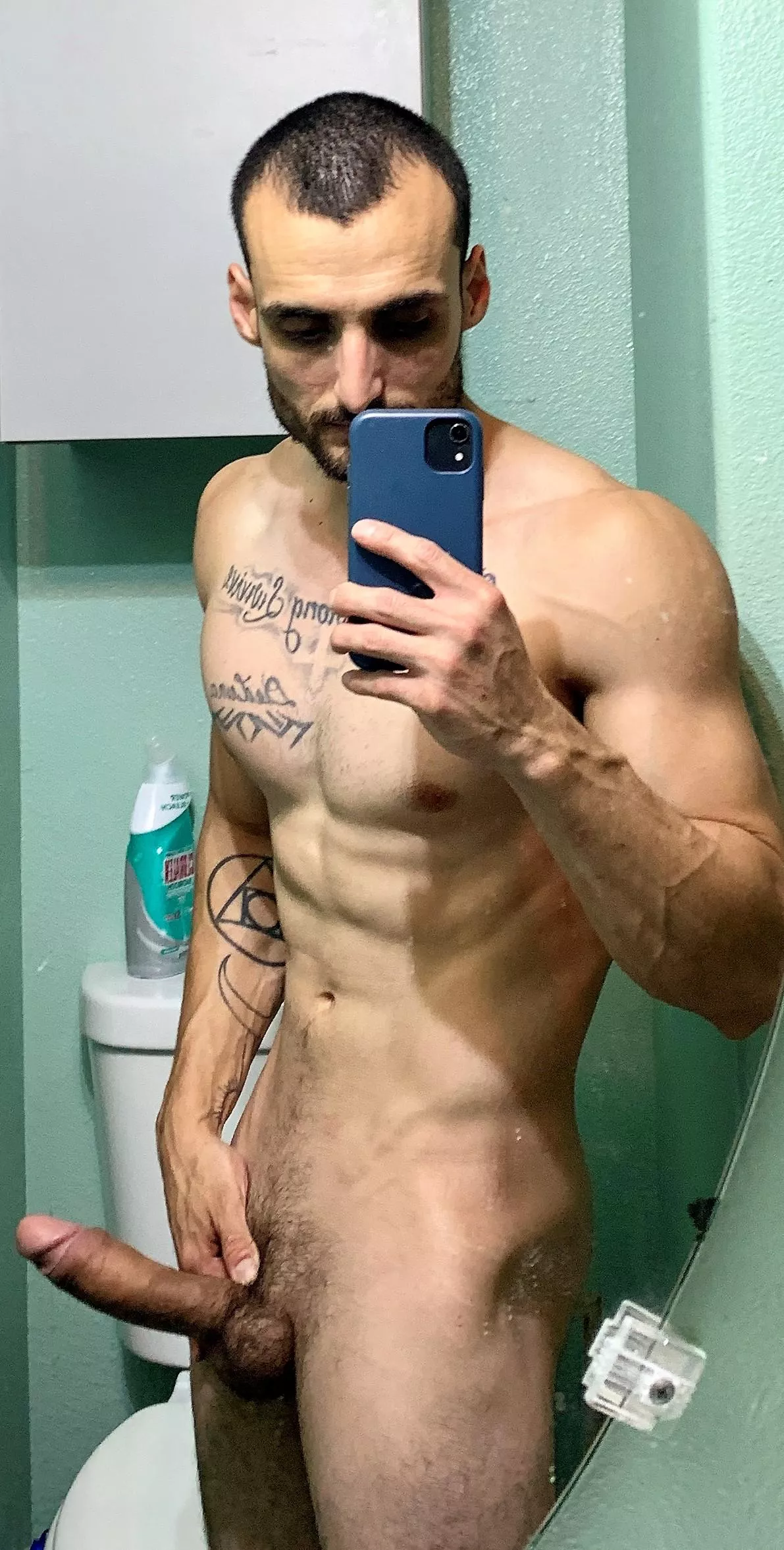 got the pu[m]p all around , ready for pound town XD