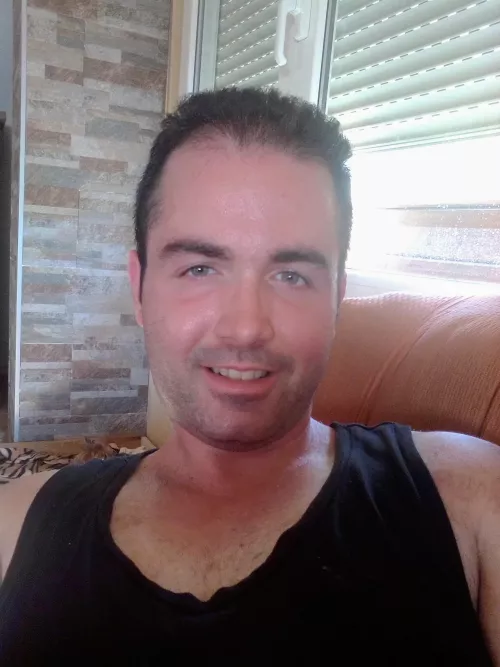 Hello bros, i'm so happy today!!! 😋