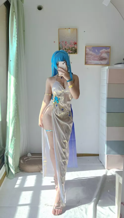 Helm could get more donations lol [NIKKE]