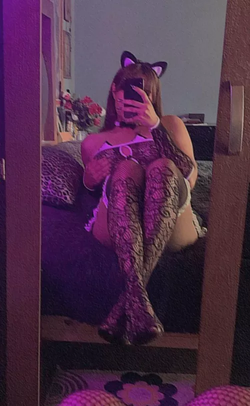 How about this outfit:)