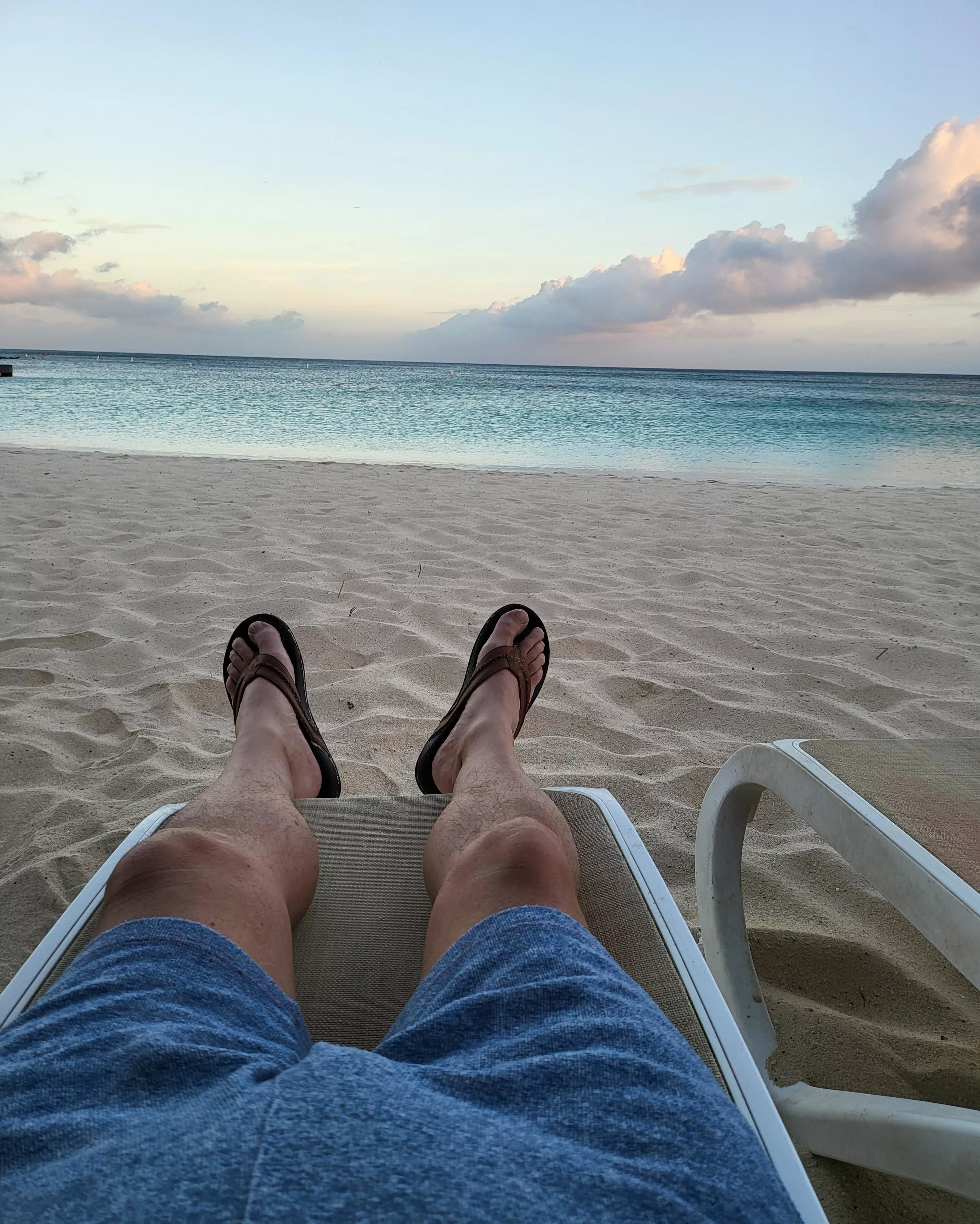 MORNING FROM ARUBA! WHAT A COFFEE SPOT