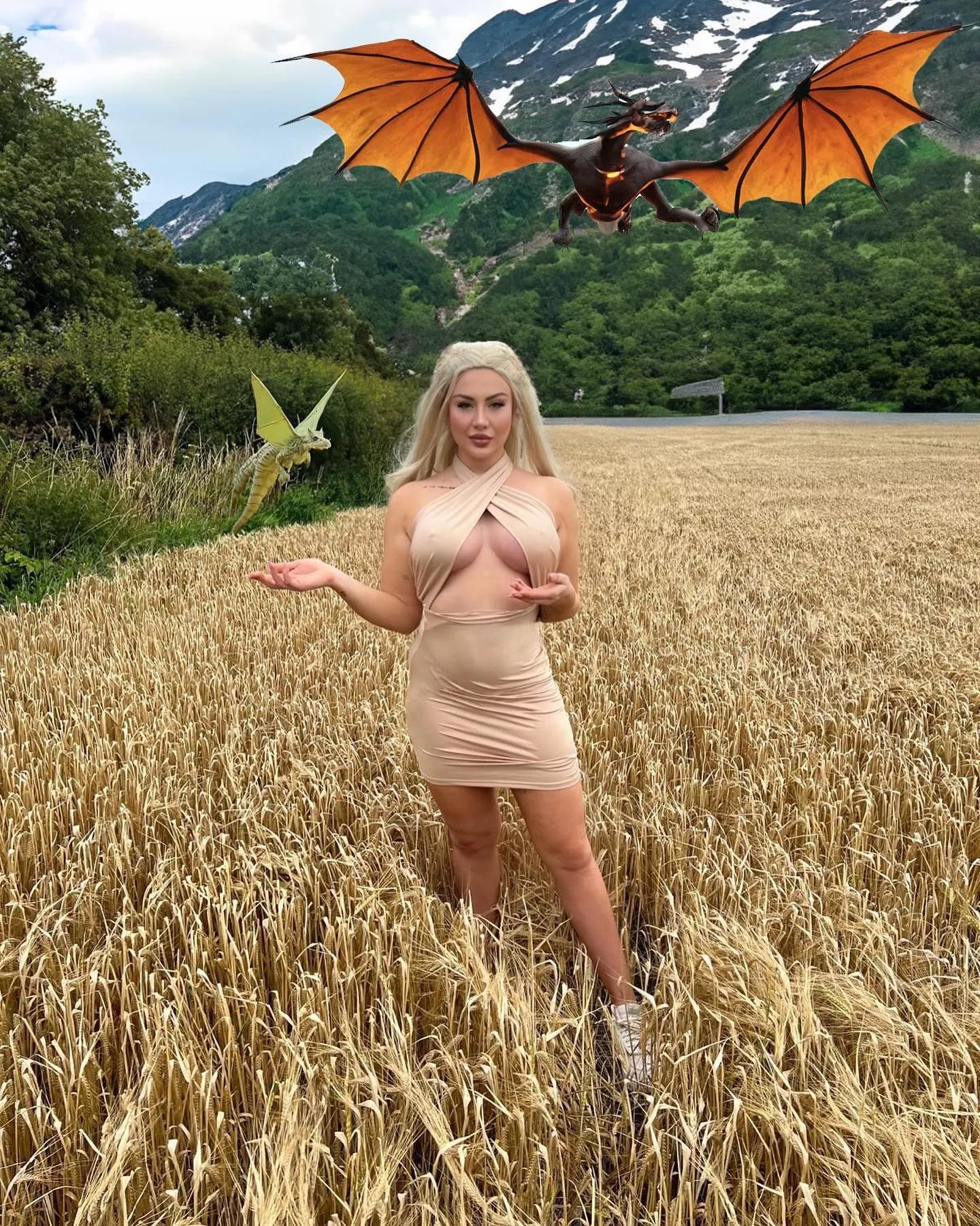 Mother of Dragons (Oriana Blaze)