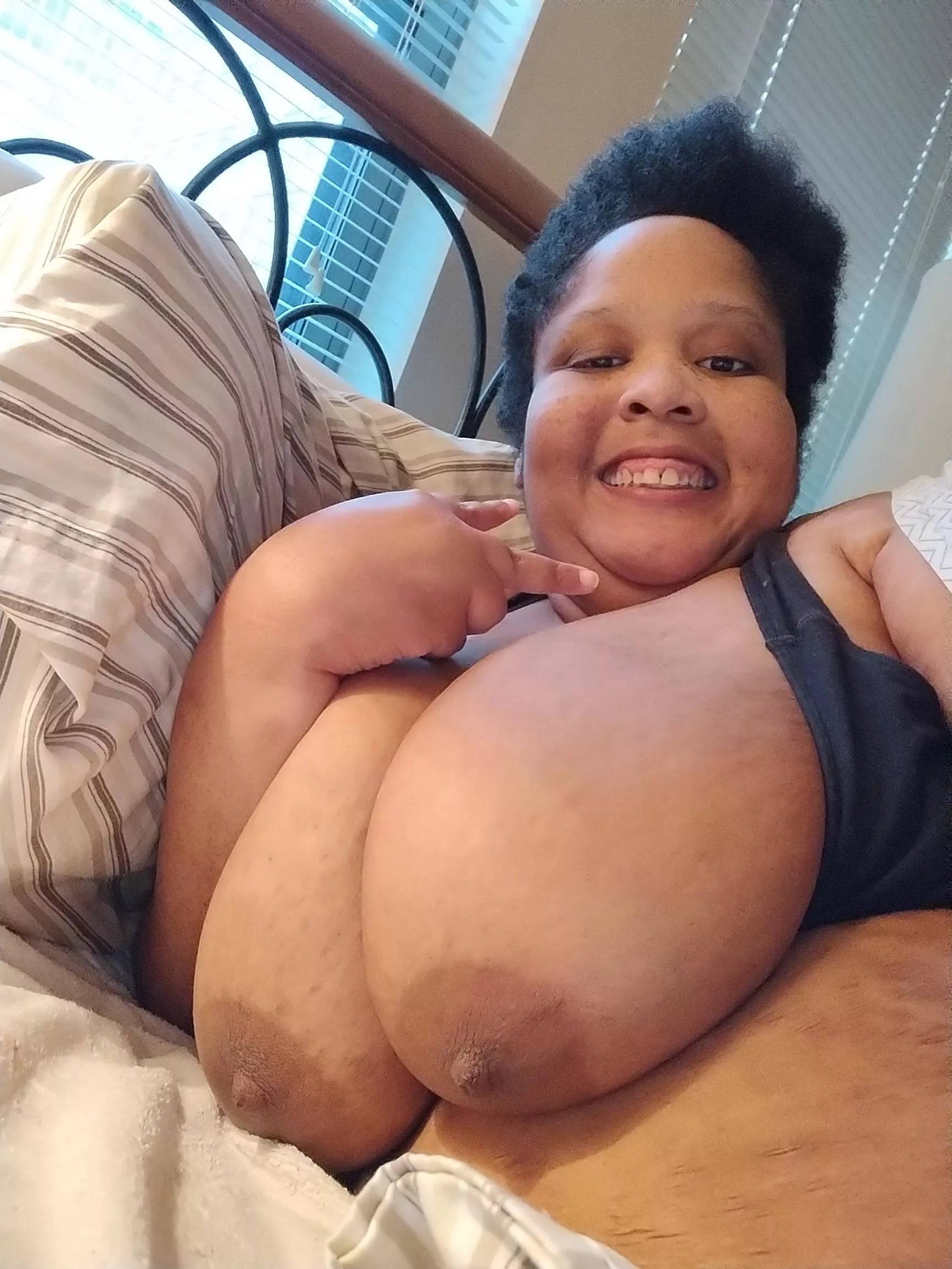 Rule 1: u must suck mommy TIG ol BIDDIES!