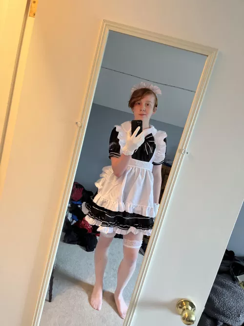 Second maid outfit, first one was pink and mid af