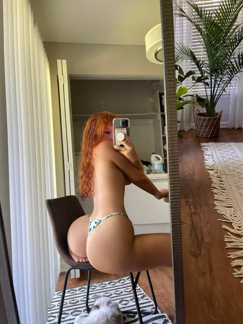 This chair isn't enough for both of my cheeks