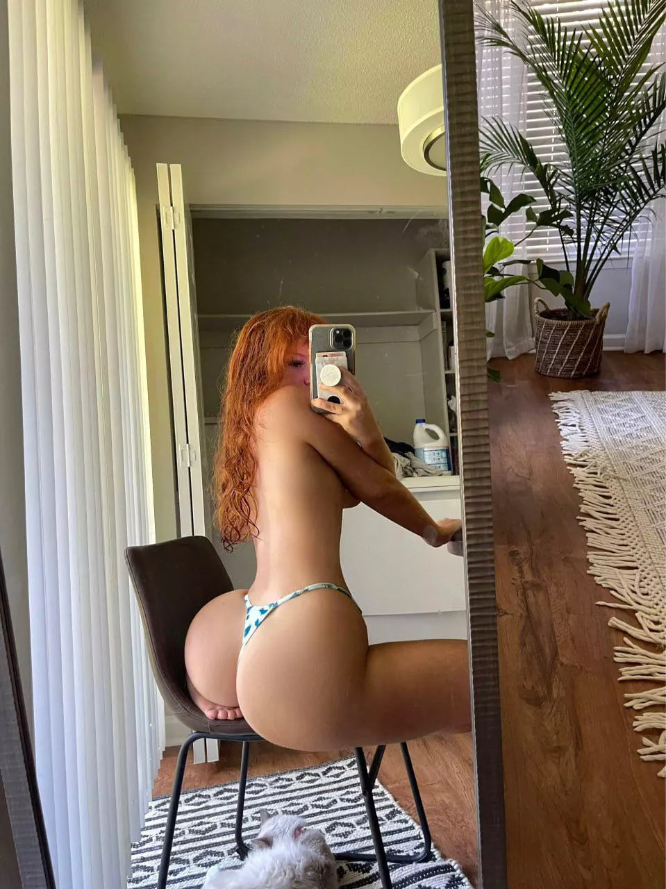 This chair isn't enough for both of my cheeks