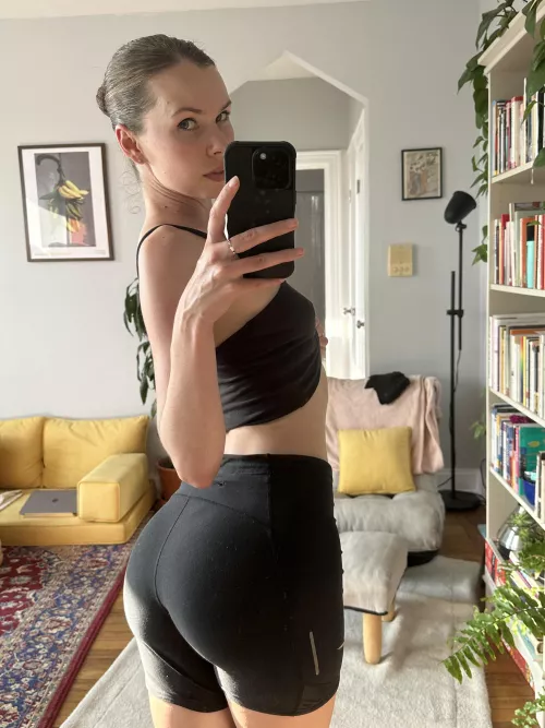 Yoga chicks for world peace