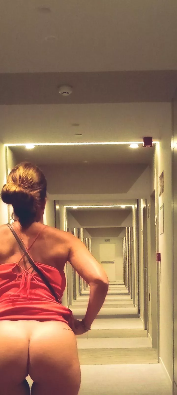 You and me in this hotel ☺️