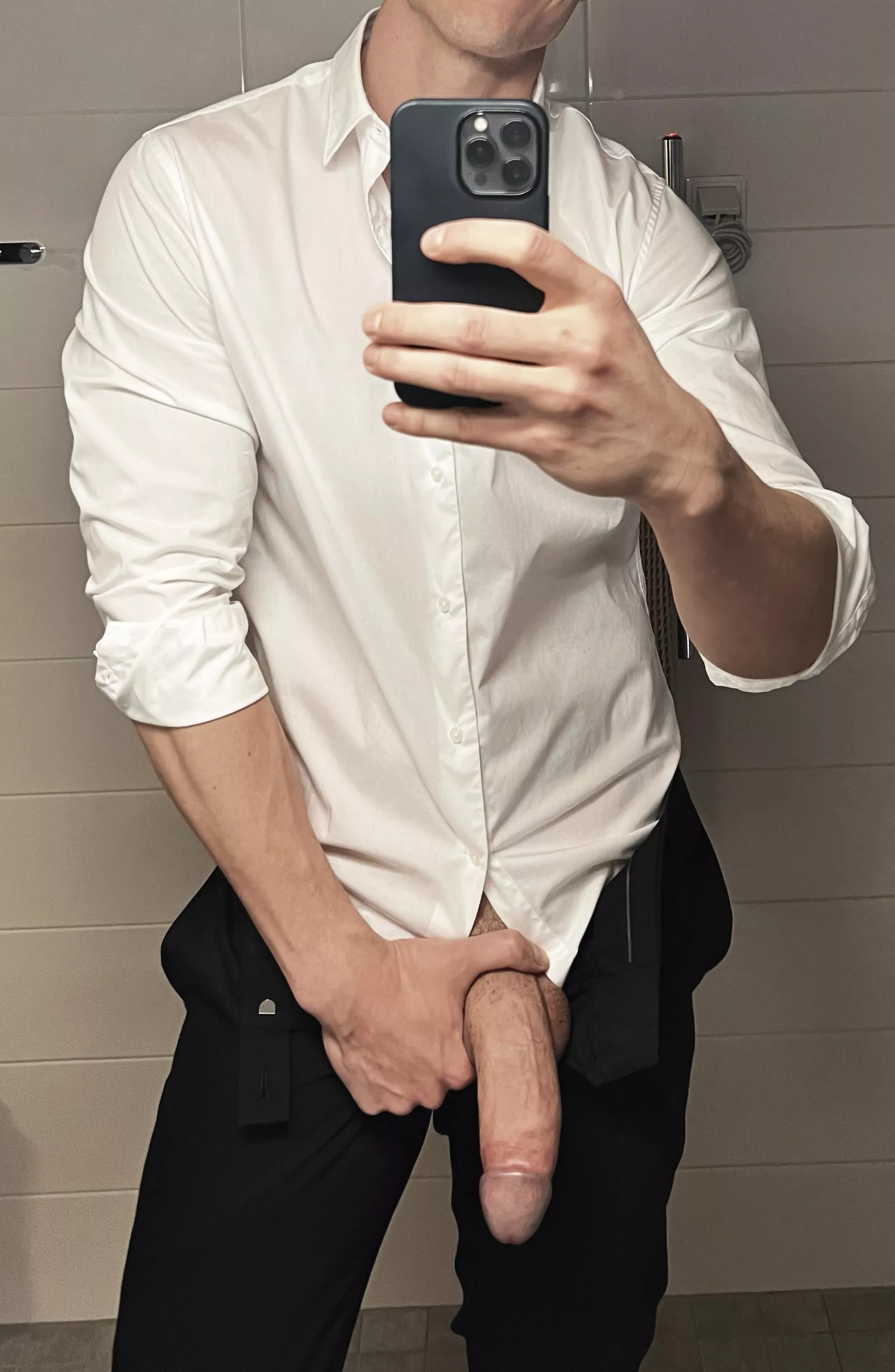 Decent for a 6’3 frame.