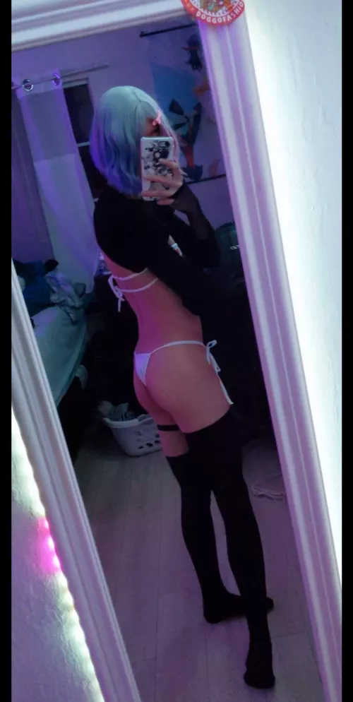 Feeling more feminine ^^