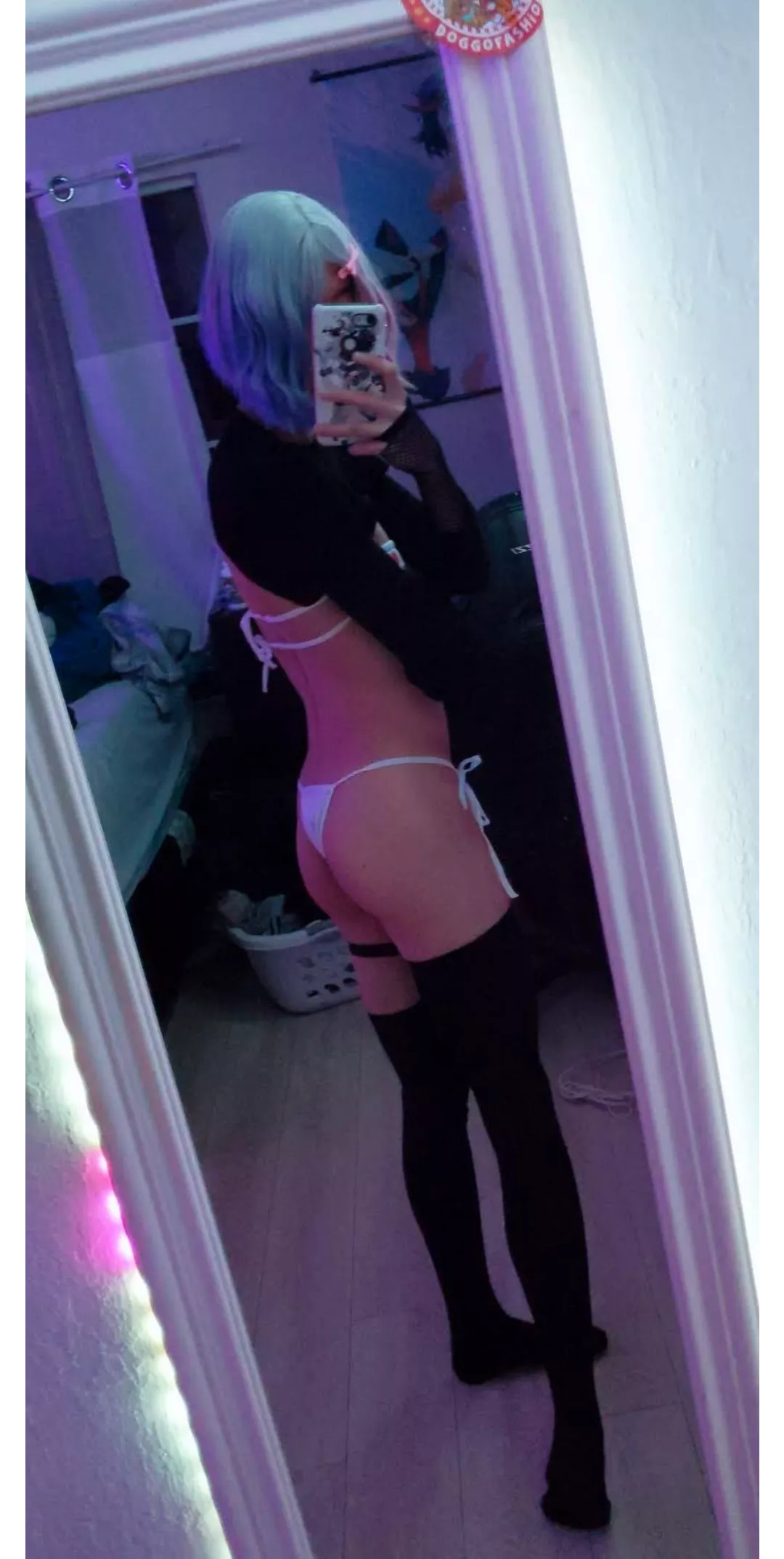 Feeling more feminine ^^