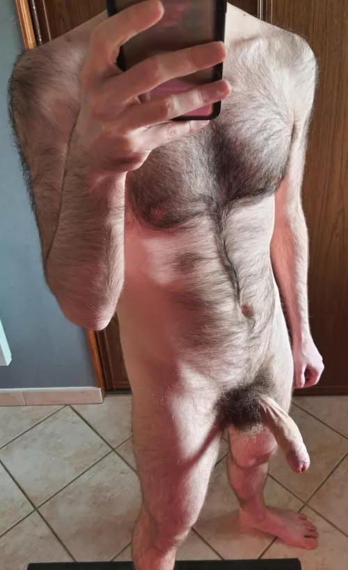 Got a hairy situation here... Help is welcome 😇
